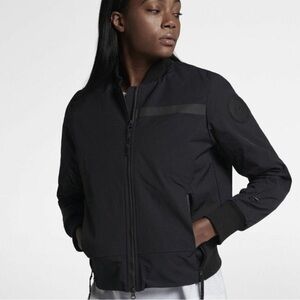 Nike Women’s Bomber Jacket NWT